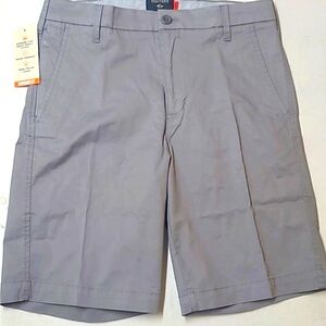 Dockers Supreme Flex Stretch Ultimate Comfort Waistband Gray Chino Shorts New!